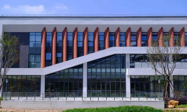 湖南省郴州市第一职业中等专业学校阅读区