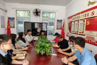 广宁县坑口镇大同小学阅读区