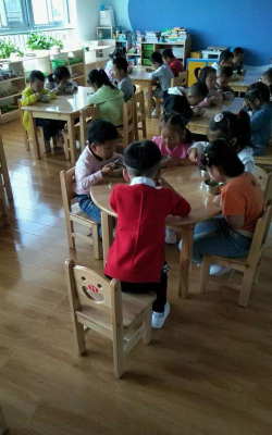 陇县城关镇北坡幼儿园阅读区