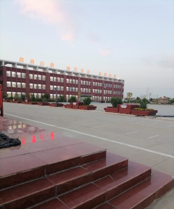 军马场民校阅读区
