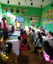 贞贞幼儿园阅读区