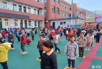 彬县小天鹅艺术幼儿园阅读区