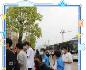 黔东南技师学院阅读区