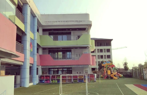 广州市天河区天星幼儿园阅读区