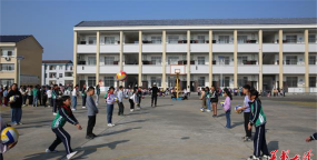 湖南省常德市澧县双龙乡中心小学阅读区