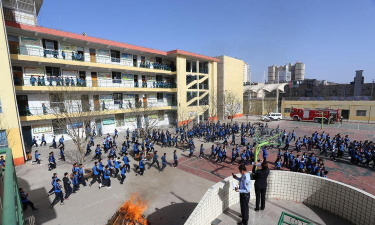 陕西省延安市志丹县复兴中学阅读区
