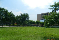 成都广播电视中等专业学校阅读区