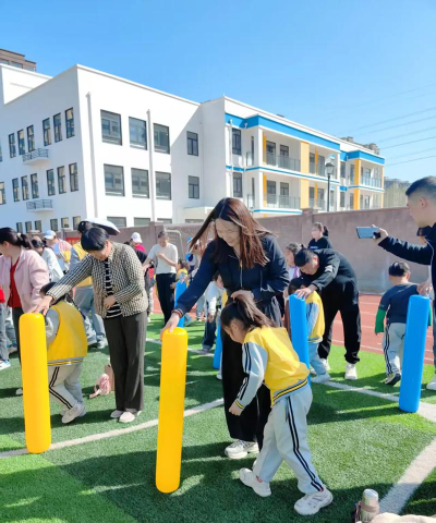 汕头市龙湖丹霞长江实验幼儿园阅读区