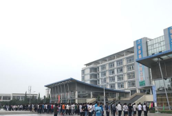 四川省绵竹市职业中专学校阅读区