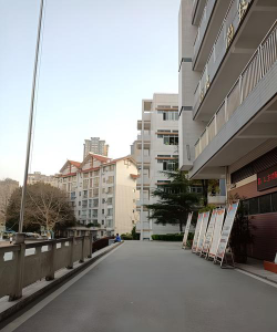 四川省隆昌市城关职业中学阅读区