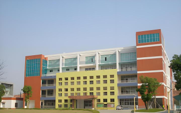 四川省合江县先市职业高级中学校阅读区