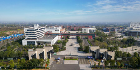 川南幼儿师范高等专科学校中专部阅读区