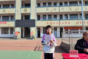 大坪镇中心完小阅读区