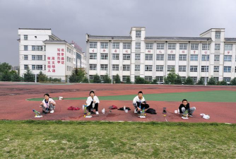 皋兰县水阜乡初级中学阅读区