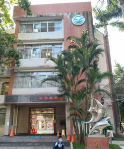新港中路小学阅读区
