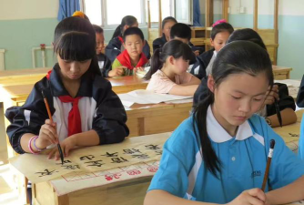 136团中学阅读区