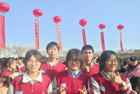 石家庄市同人中学阅读区