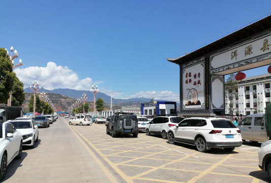 高平诚信中学（职高部）阅读区