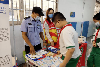 海珠区康乐小学阅读区