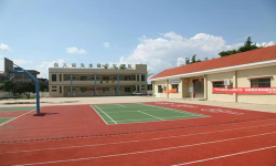 天河区棠下小学阅读区