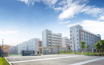 广东华文法商中等职业学校阅读区