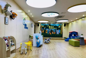爱尔贝东圃儿童之家阅读区