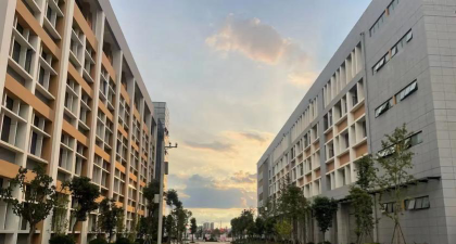 云南技师学院阅读区