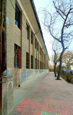 兰州城市建设学校阅读区