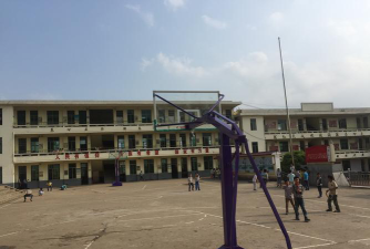 栗源镇中心小学阅读区
