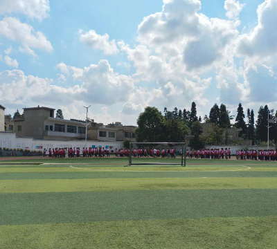 六龙中学阅读区