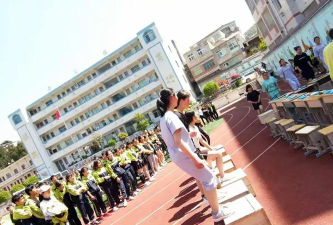 瓢井中学阅读区