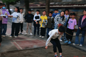汾市中心小学阅读区