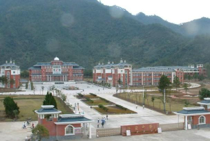 靖远县靖安乡靖安中学阅读区