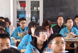 杨家营中学阅读区