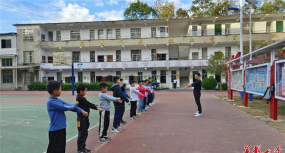 汝城县马桥乡中心小学阅读区