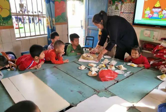 北海市铁山港区兴港镇新星幼儿园阅读区