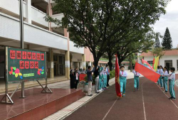 广州市白云区红星小学阅读区