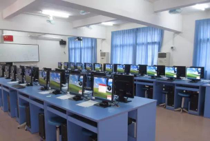 广州市白云区潭岗小学阅读区
