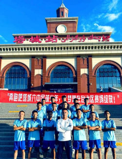 塔城市第六中学阅读区