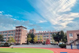 成都三圣中学阅读区