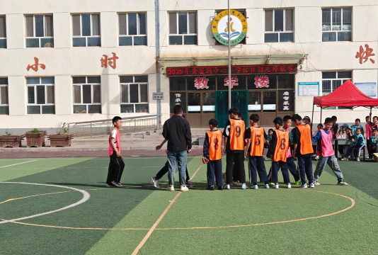 靖远县石门乡茨滩初中阅读区