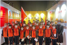 凼底乡中心小学阅读区