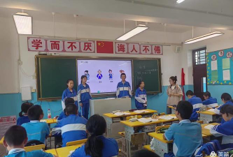 125团中学阅读区