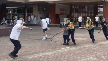 西宁市东平学校阅读区