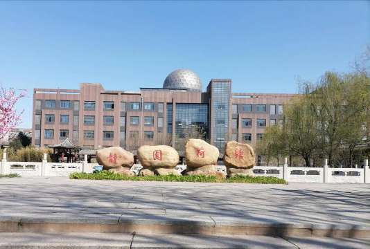 河北省唐山市丰润区沙流河镇第一中学阅读区
