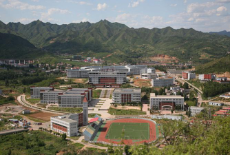 承德医学院阅读区