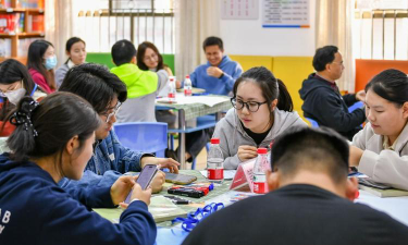 深圳市景贝小学阅读区