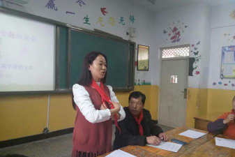 甘河滩镇坡家初级中学阅读区