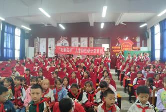 永江乡中心小学阅读区