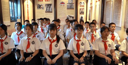 沙沟中心学校阅读区